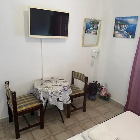 Pensiune 777 Paphos