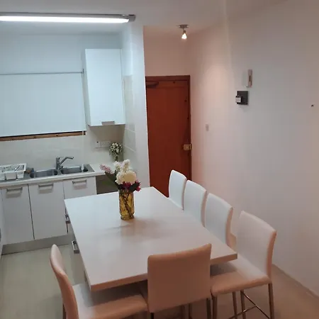 בית הארחה 777 2*
