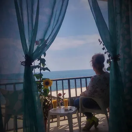 招待所 777 Paphos