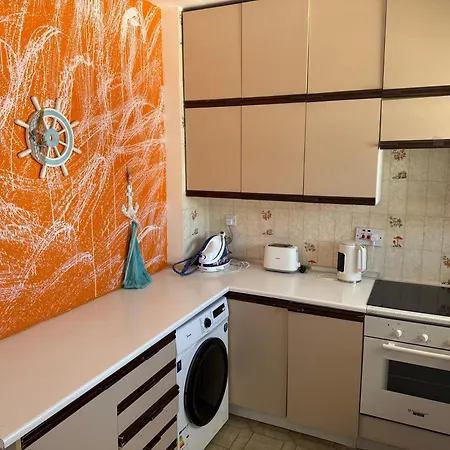 777 Gæstehus Paphos